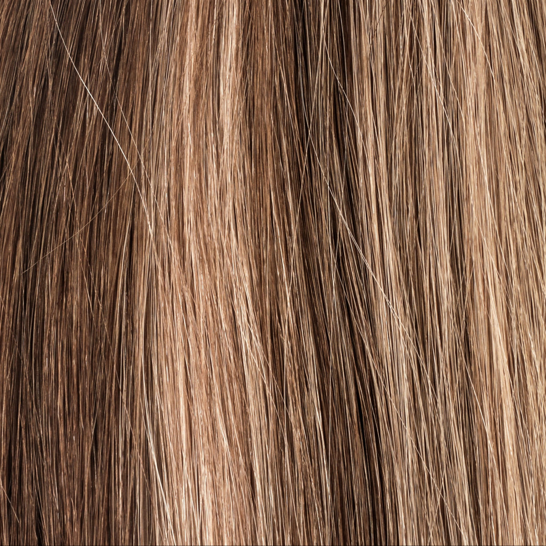 Kellí - 50 gram premium invisible tape extensions