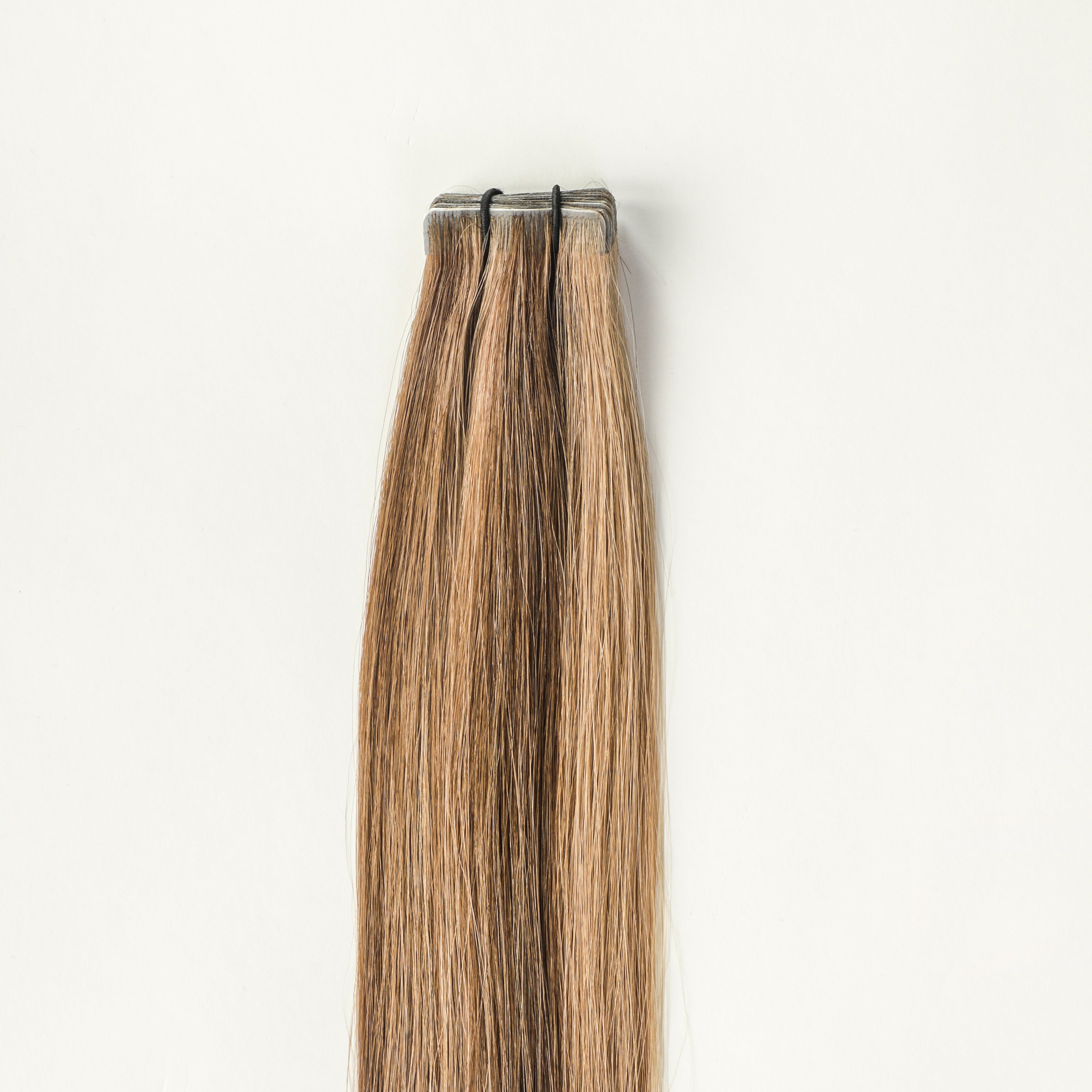 Kellí - 50 gram premium invisible tape extensions