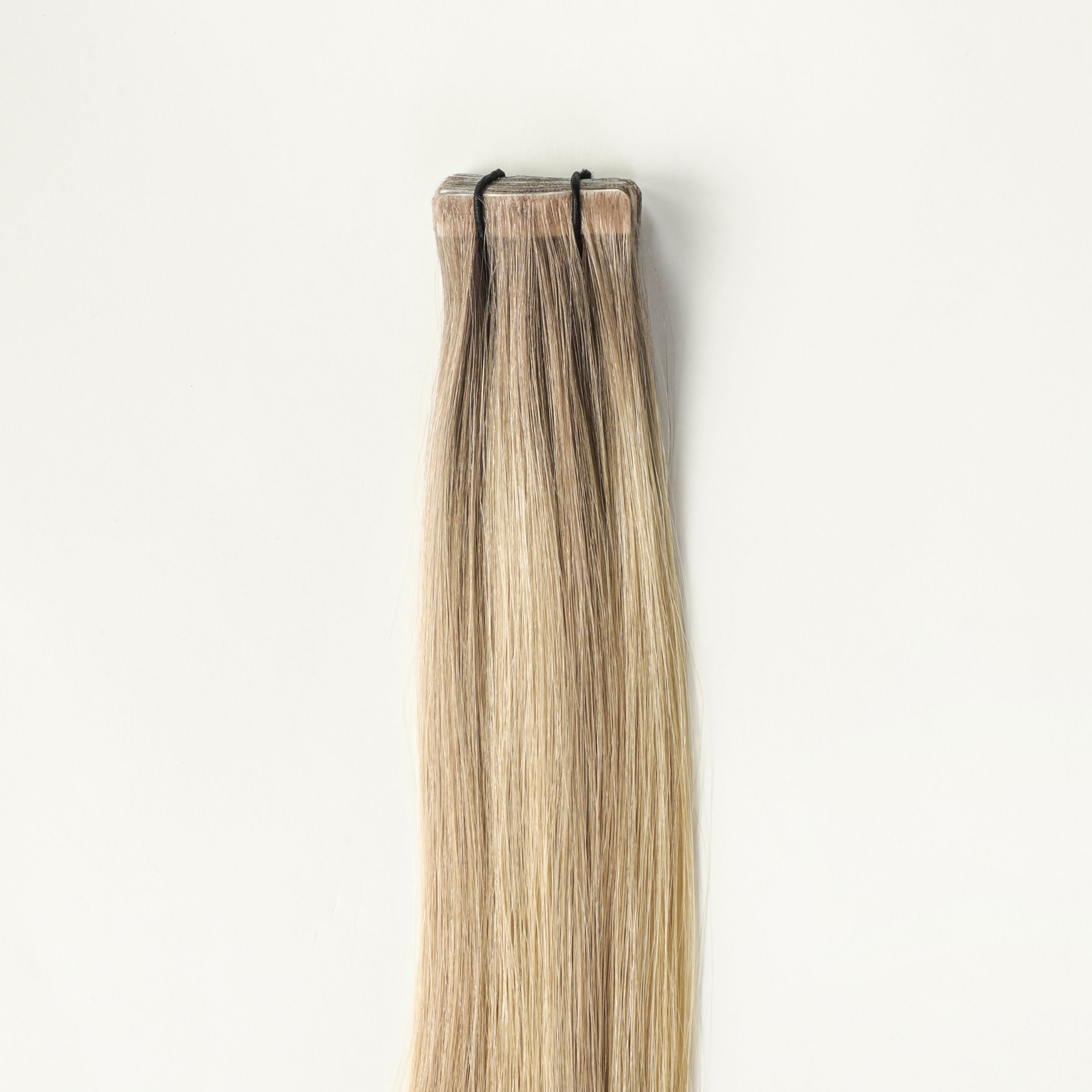 Idalía - 50 gram premium invisible tape extensions