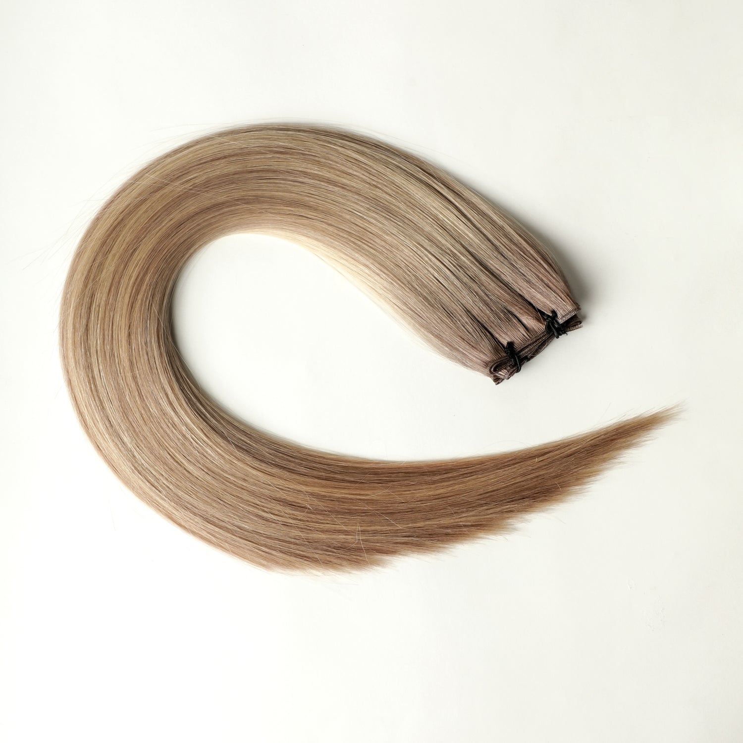 Idalía - 100 gram premium Genius Weft extensions
