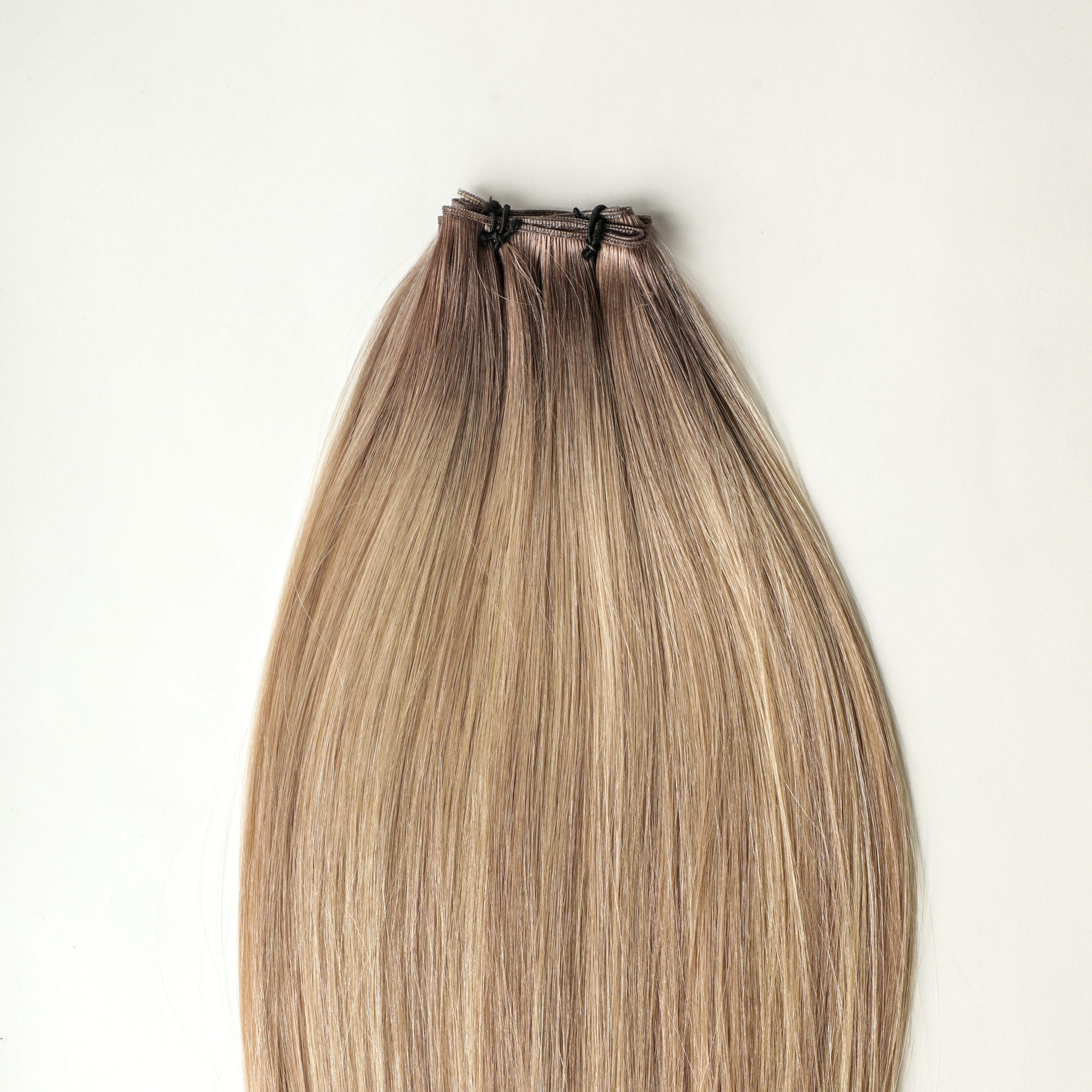 Idalía - 100 gram premium Genius Weft extensions