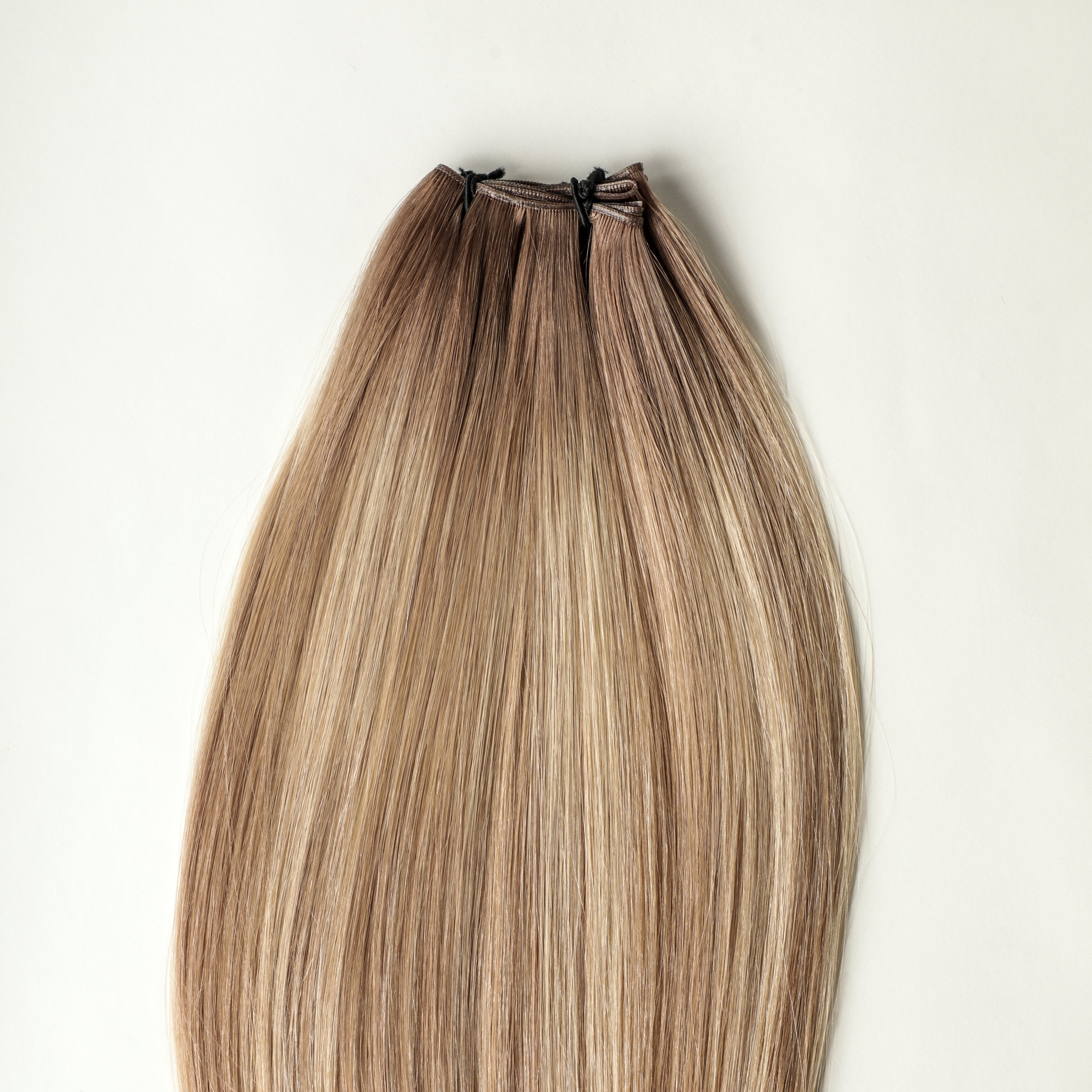Idalía - 100 gram premium Genius Weft extensions